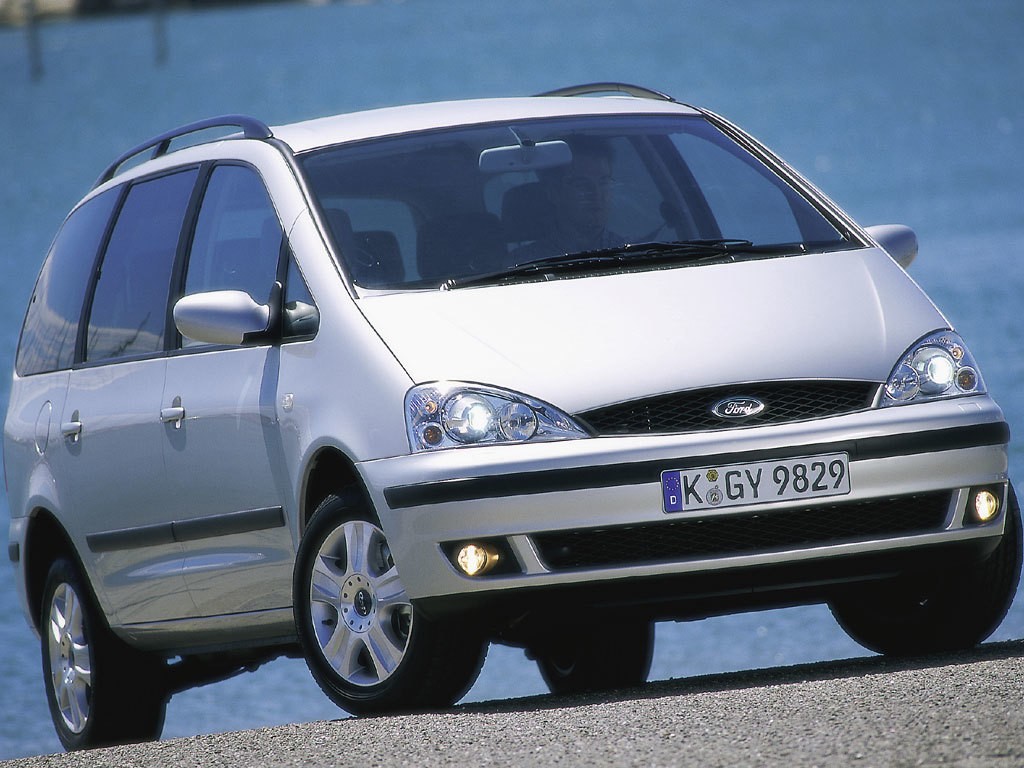 Ford Galaxy photo 7