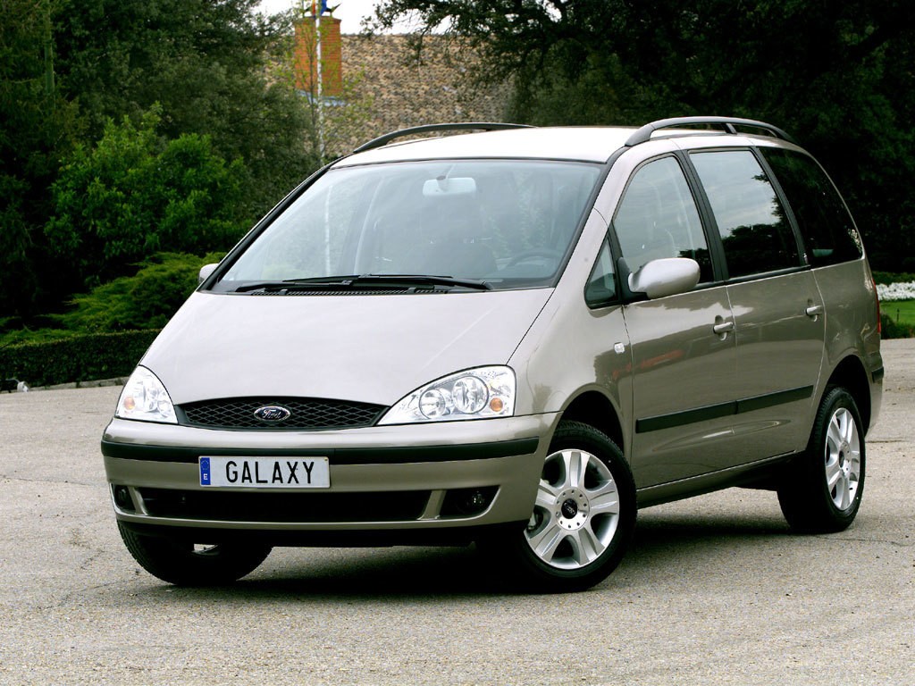 Ford Galaxy photo 8