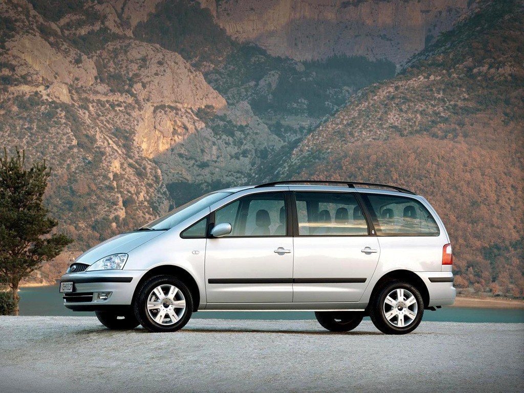 Ford Galaxy photo 13