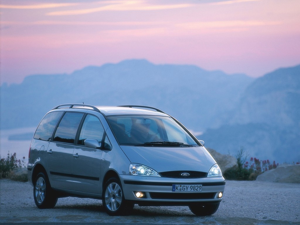 Ford Galaxy photo 18