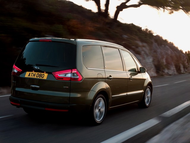 Ford Galaxy photo 5
