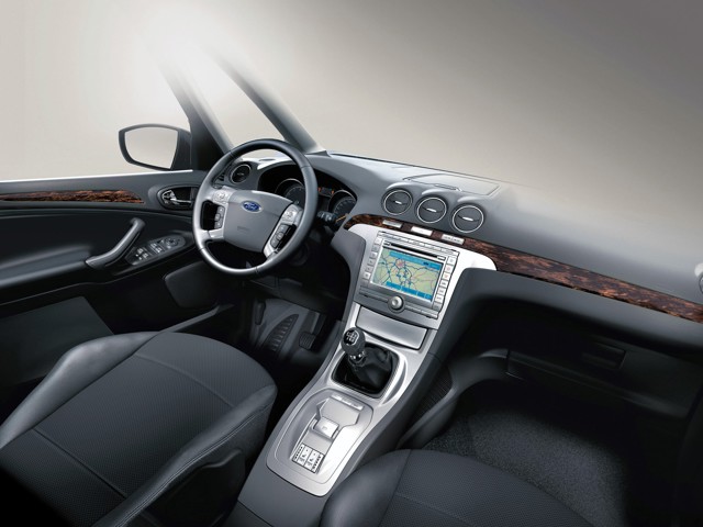 Ford Galaxy photo 44