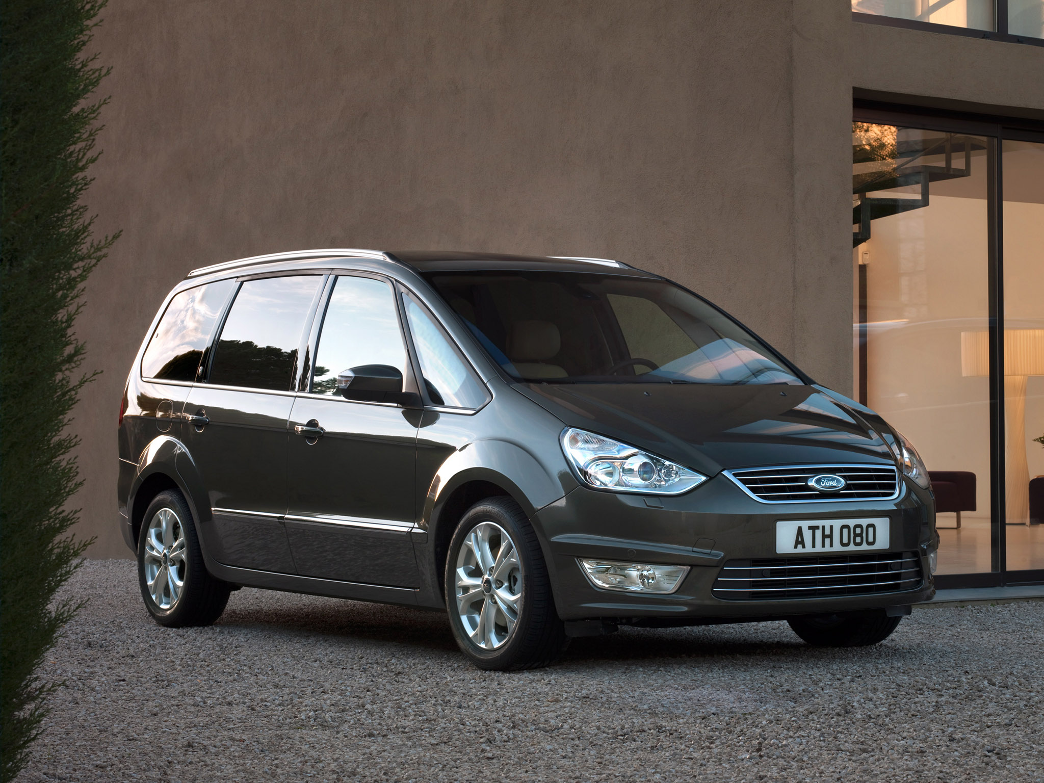 Ford Galaxy photo 32