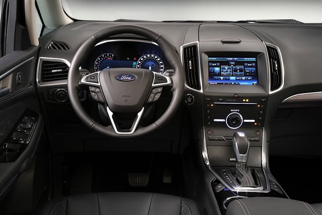 Ford Galaxy photo 36