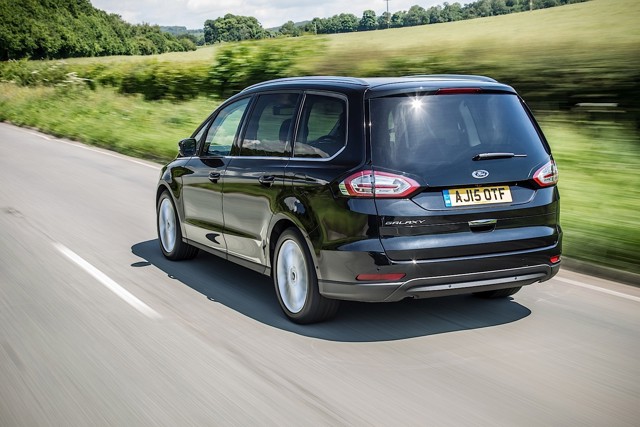Ford Galaxy photo 18