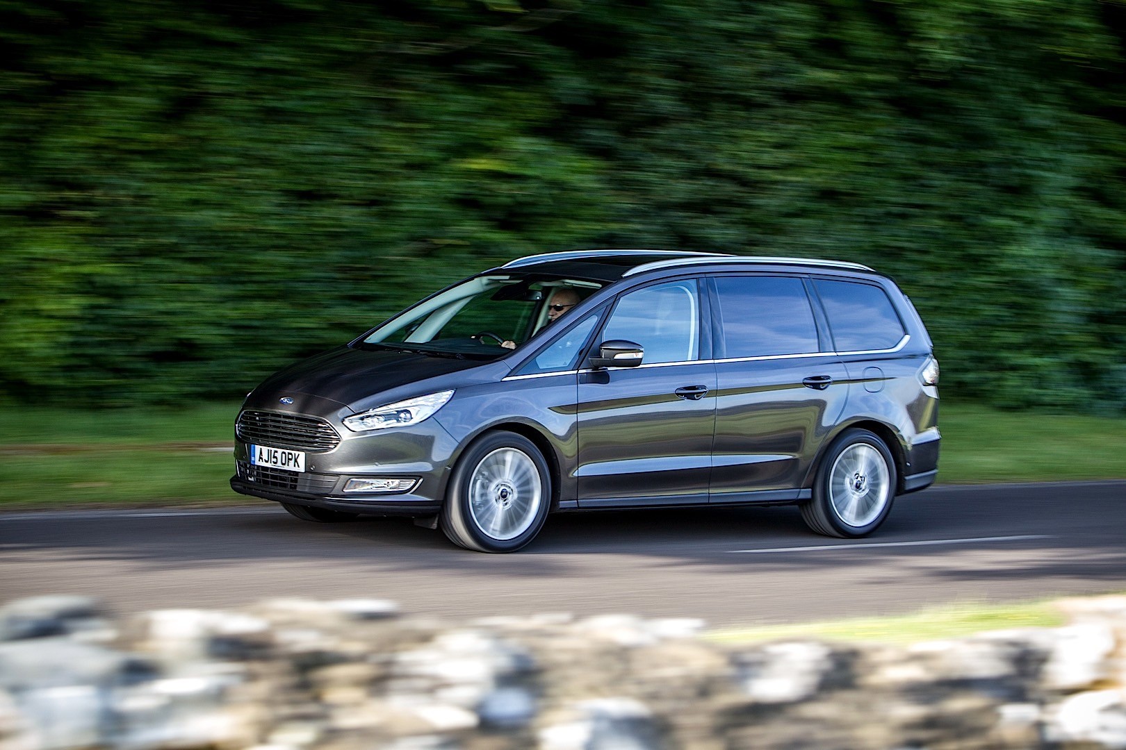 Ford Galaxy photo 32