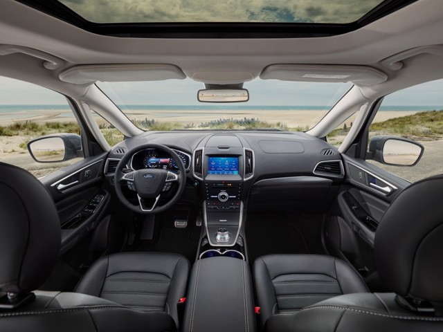 Ford Galaxy photo 23