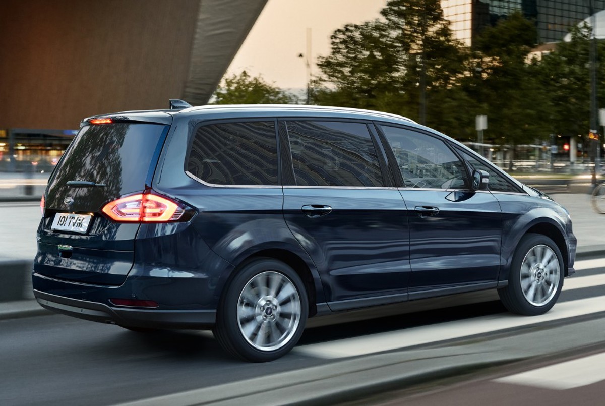 Ford FORD Galaxy 2.0L EcoBlue 6MT (150 HP)