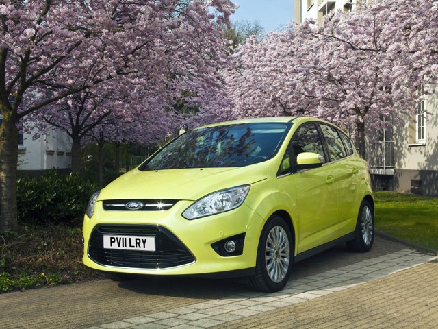 Ford Grand C-Max photo 28