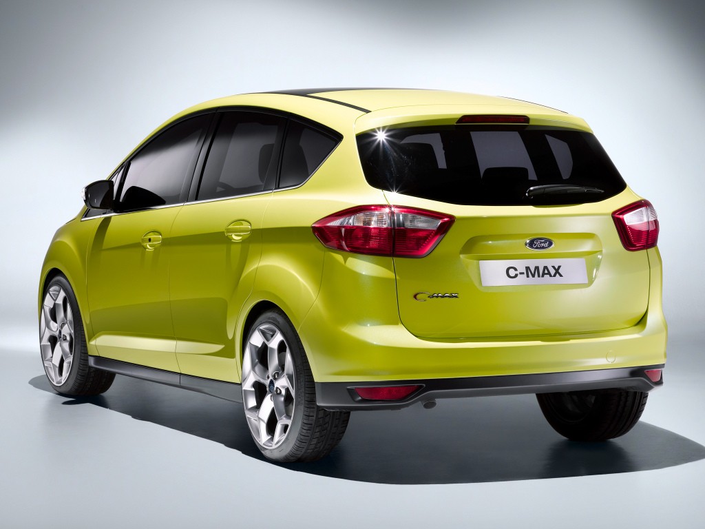Ford Grand C-Max photo 32