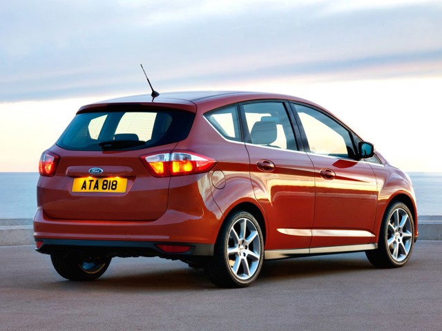 Ford Grand C-Max photo 43