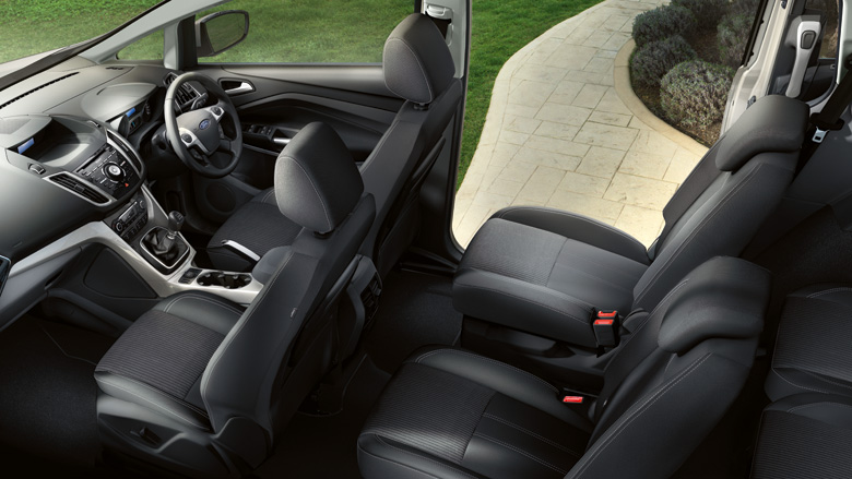 Ford Grand C-Max photo 50