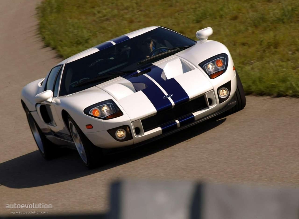 FORD GT