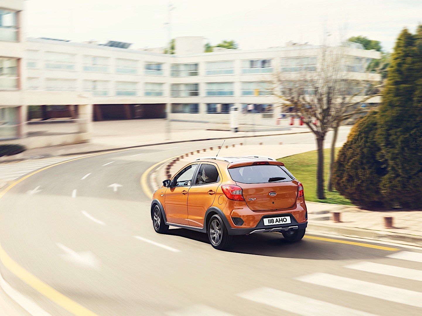 Ford Ka+ Active photo 7