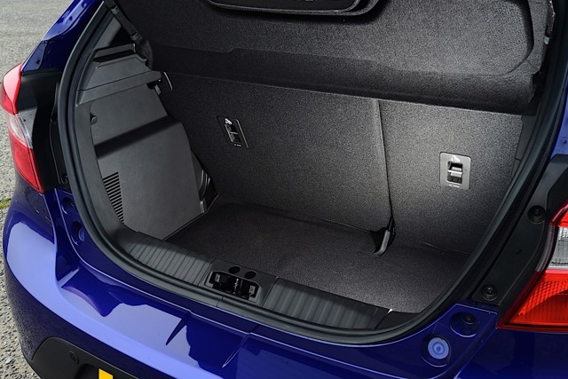 Ford Ka+ photo 38