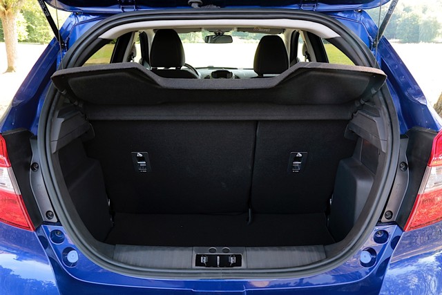 Ford Ka+ photo 41