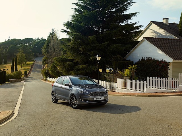 Ford Ka+ photo 2
