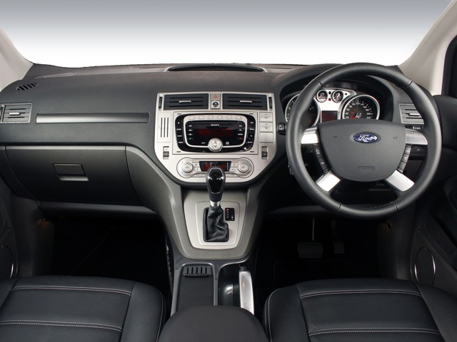 Ford Kuga photo 90