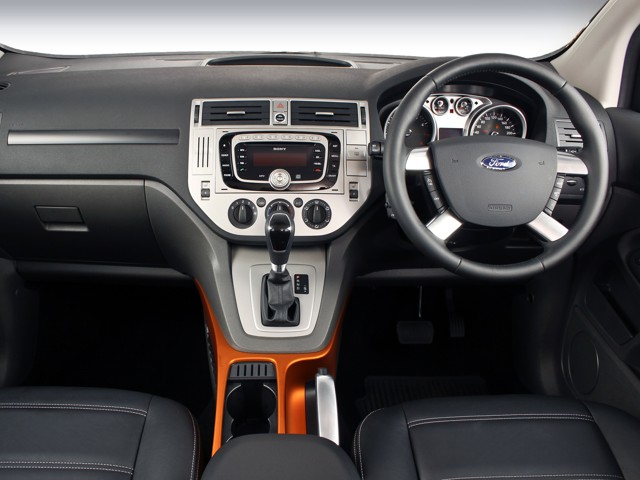 Ford Kuga photo 93