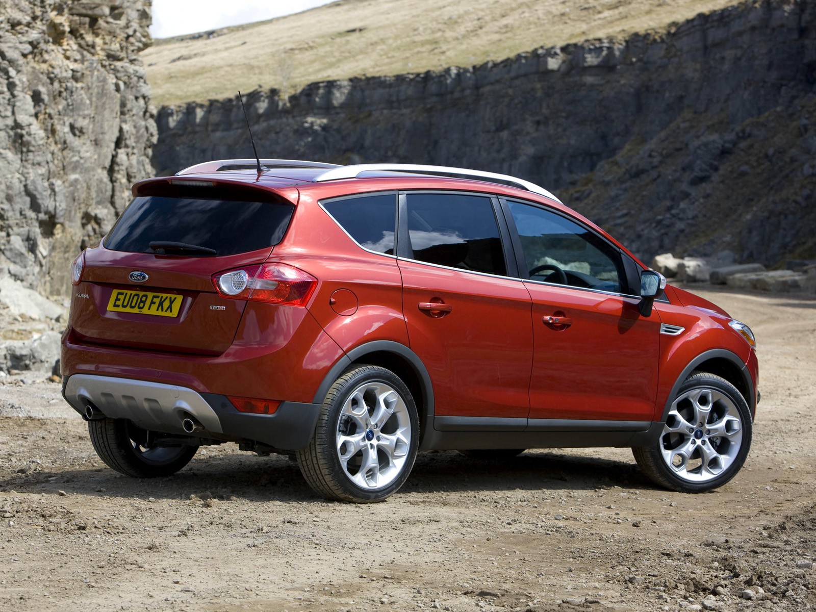 Ford Kuga photo 17