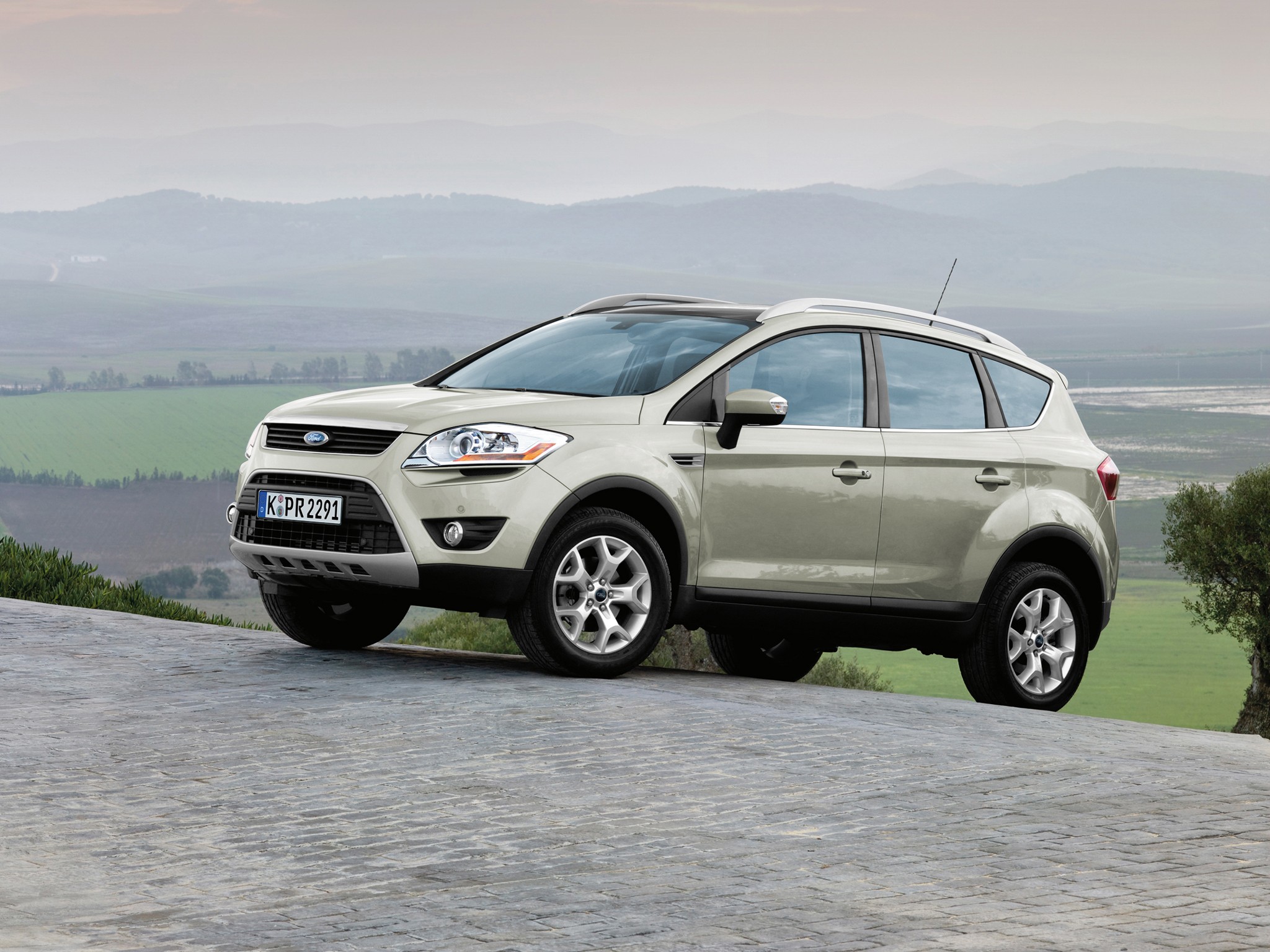 Ford Kuga photo 37