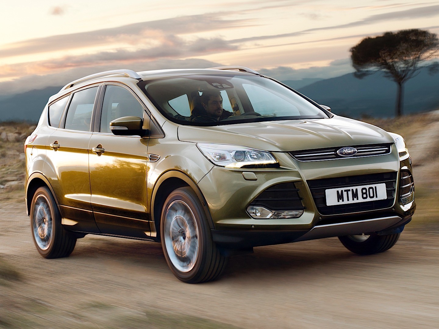 Ford Kuga photo 13