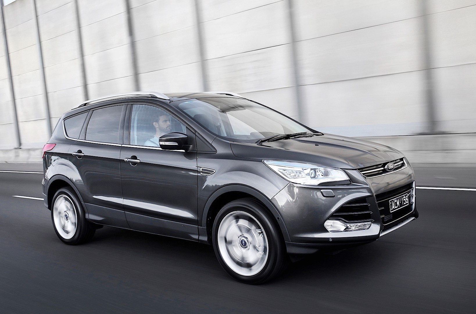 Ford Kuga photo 29