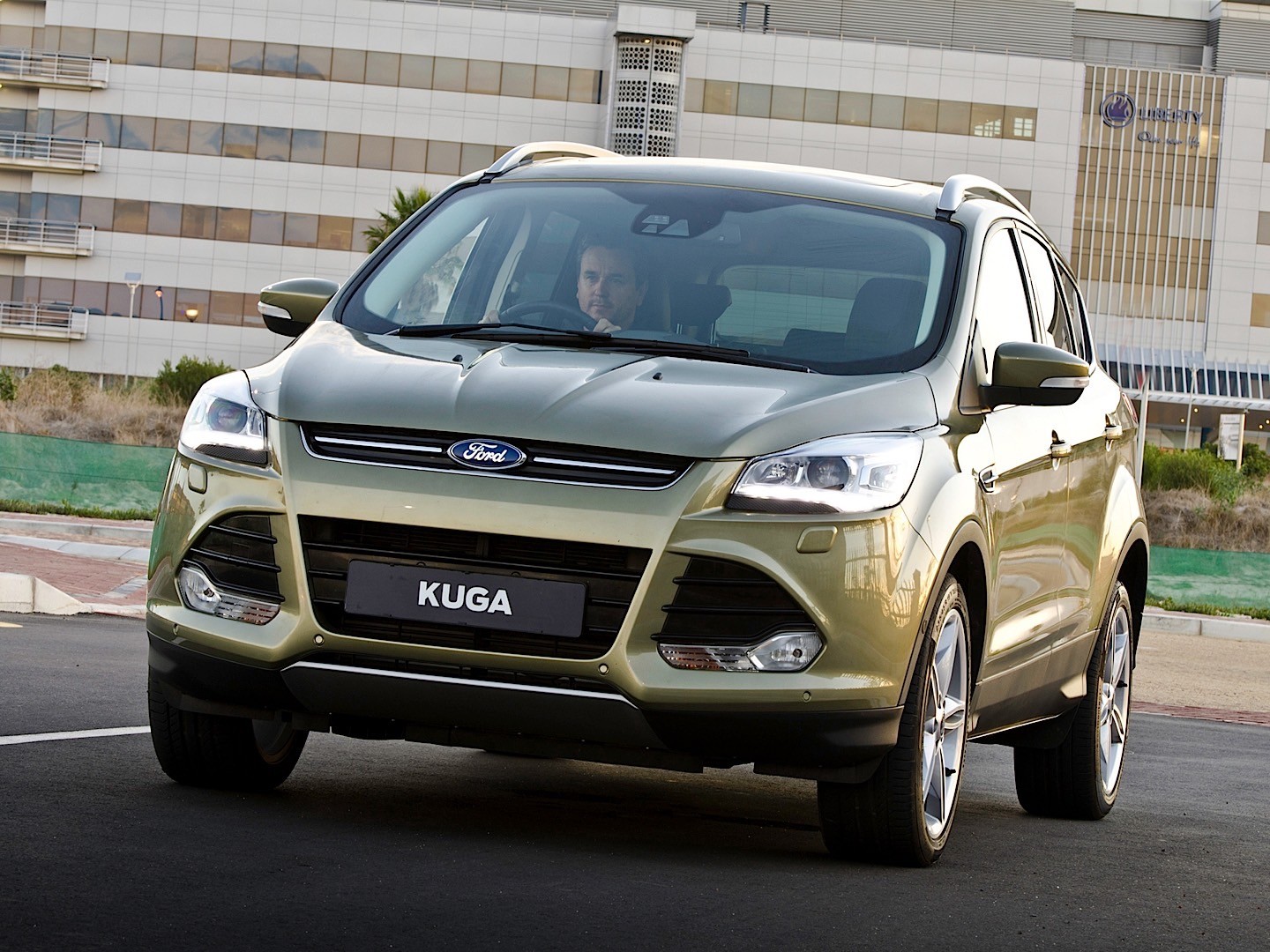 Ford Kuga photo 43