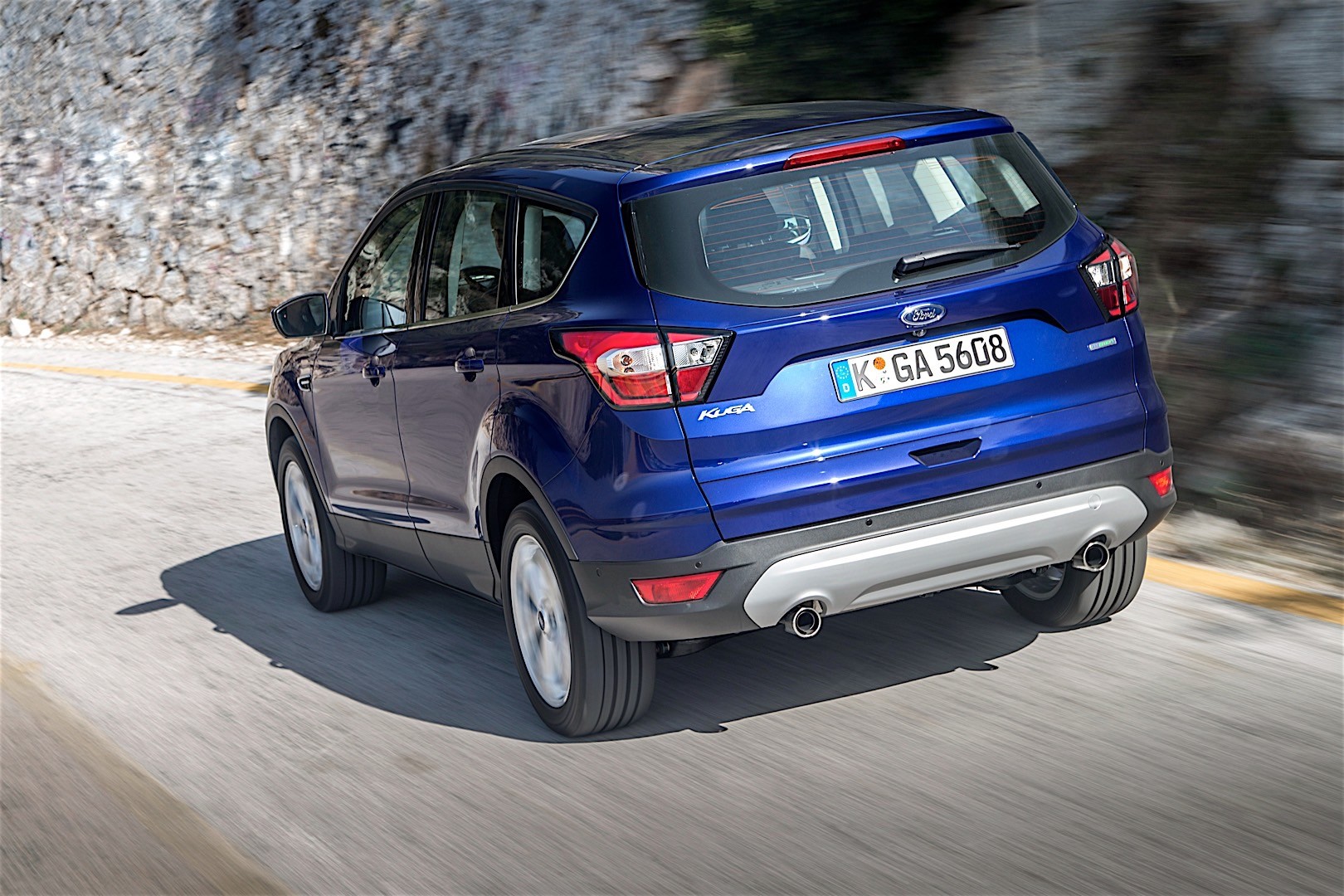 Ford Kuga photo 35