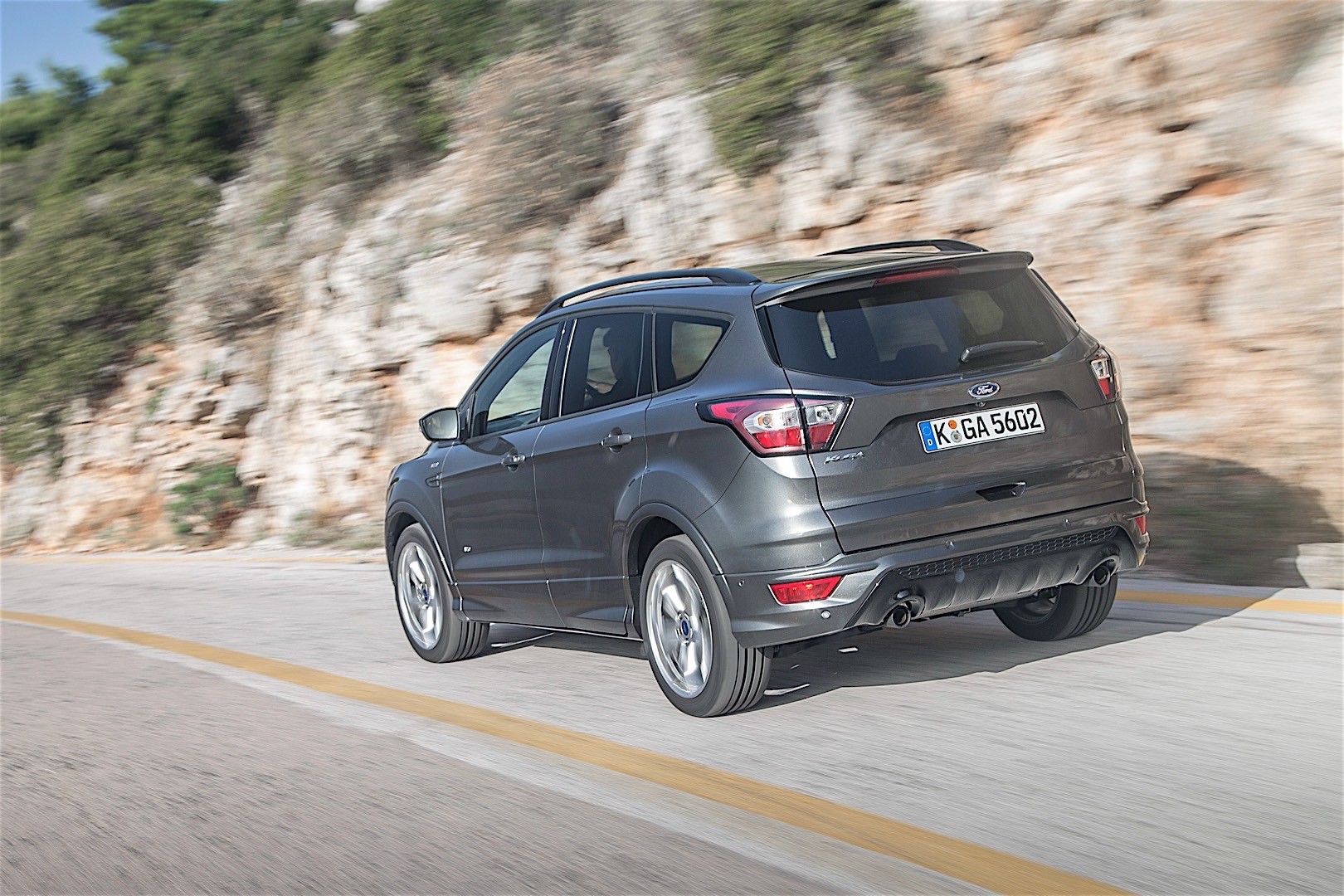 Ford Kuga photo 46