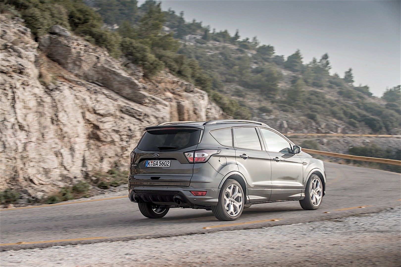 Ford Kuga photo 48