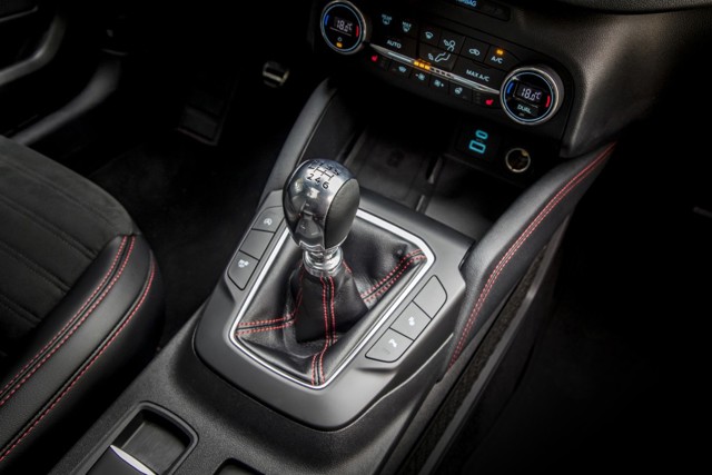 Ford Kuga photo 64