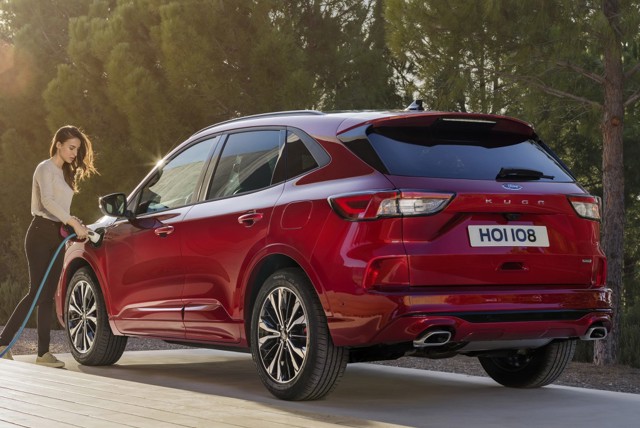 Ford Kuga photo 2
