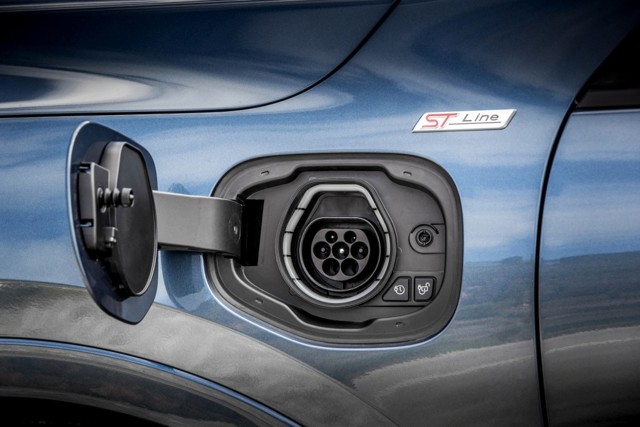Ford Kuga photo 42