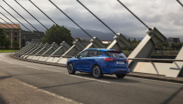 Ford Kuga photo 14