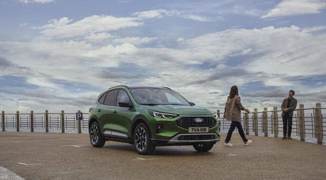 Ford Kuga photo 2