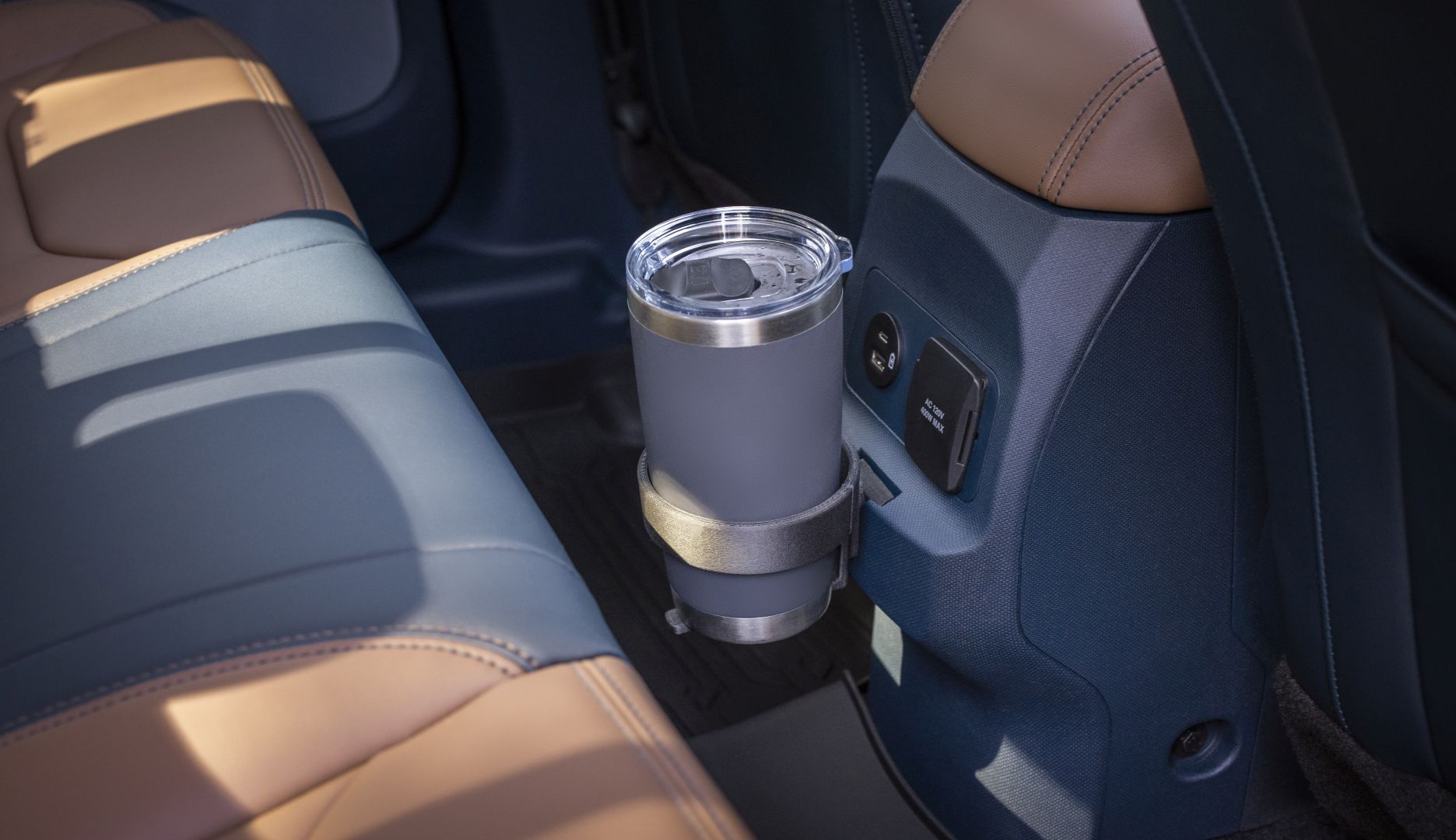 Ford Maverick photo 32