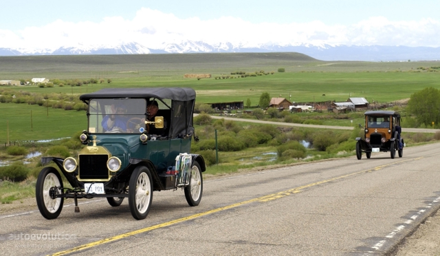 Ford Model T photo 2