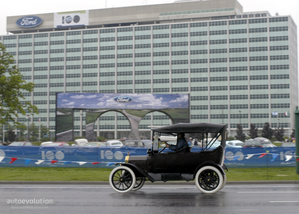 Ford Model T photo 8