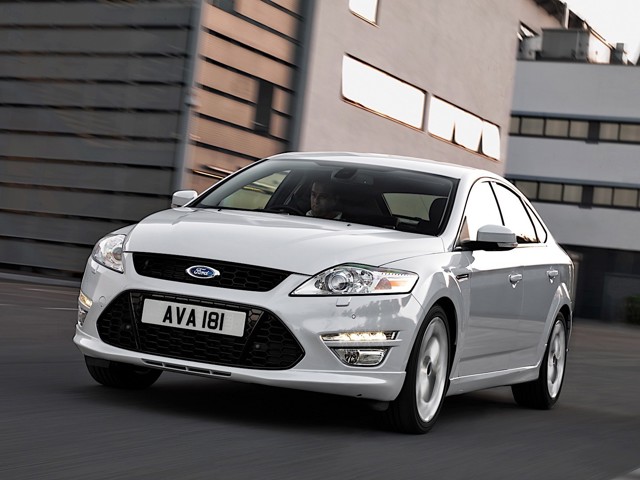 Ford Mondeo Hatchback Foto 5