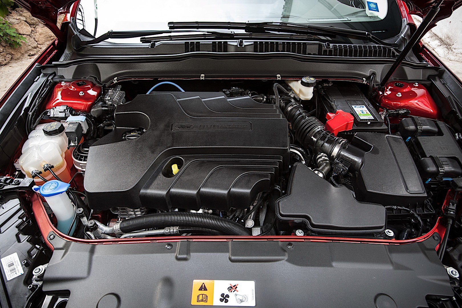 Ford Mondeo Hatchback photo 47