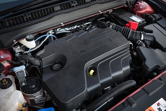 Ford Mondeo Hatchback photo 58