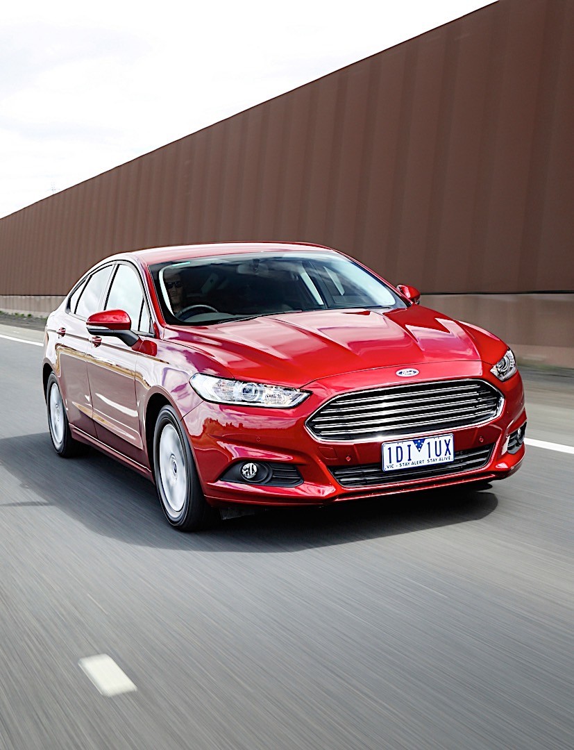 Ford Mondeo Hatchback photo 22