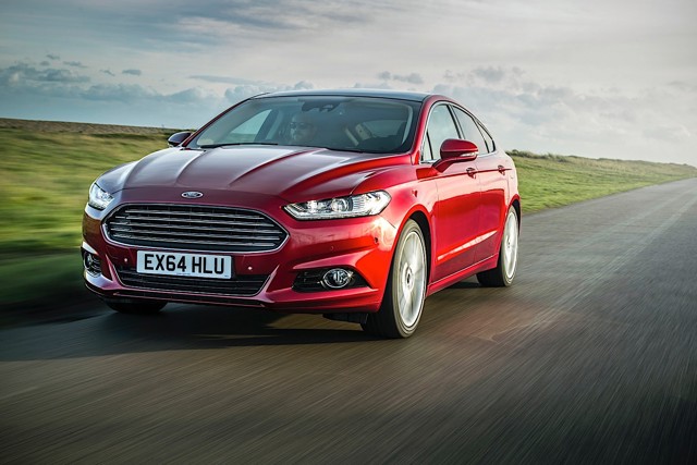 Ford Mondeo Hatchback photo 45