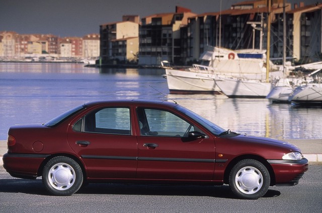 Ford Mondeo Sedan Foto 6