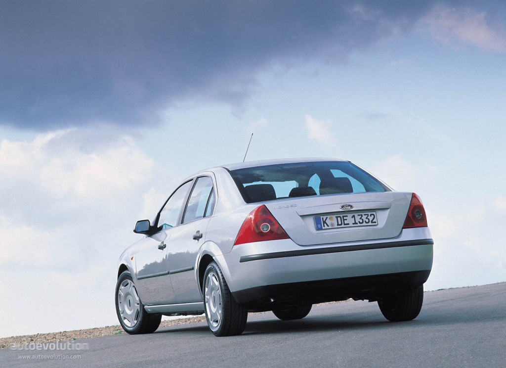 Ford Mondeo Sedan photo 6
