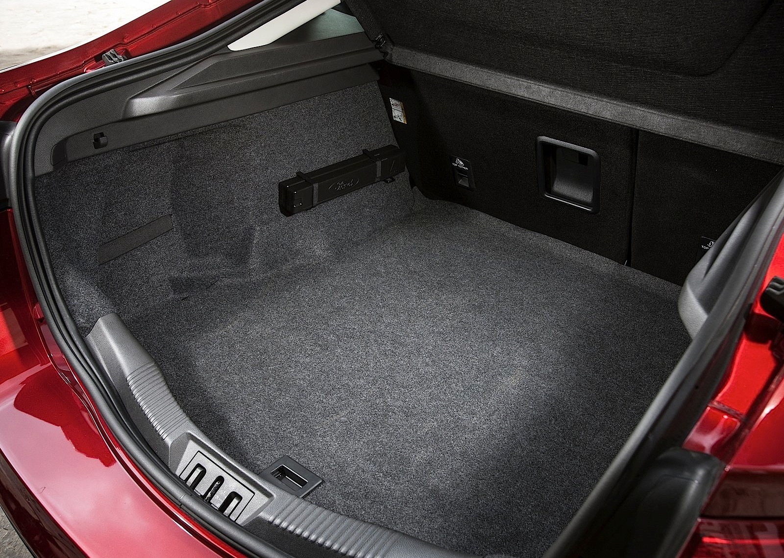 Ford Mondeo Sedan photo 77