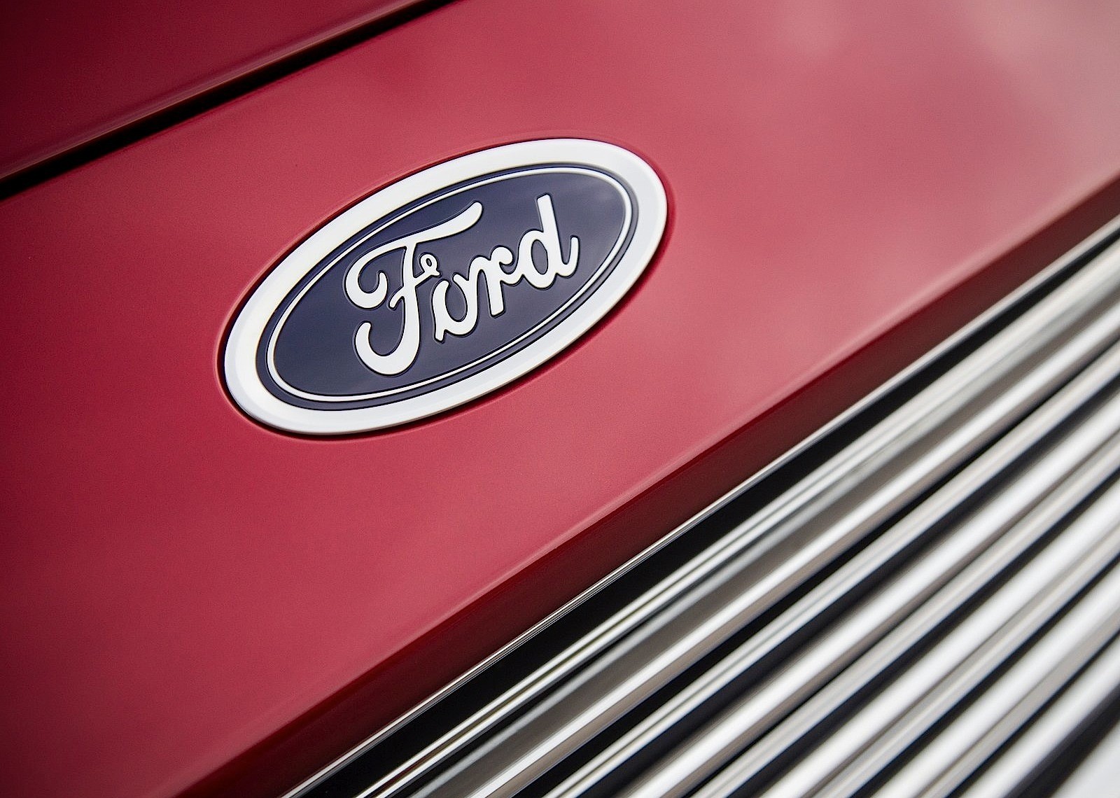 Ford Mondeo Sedan photo 11