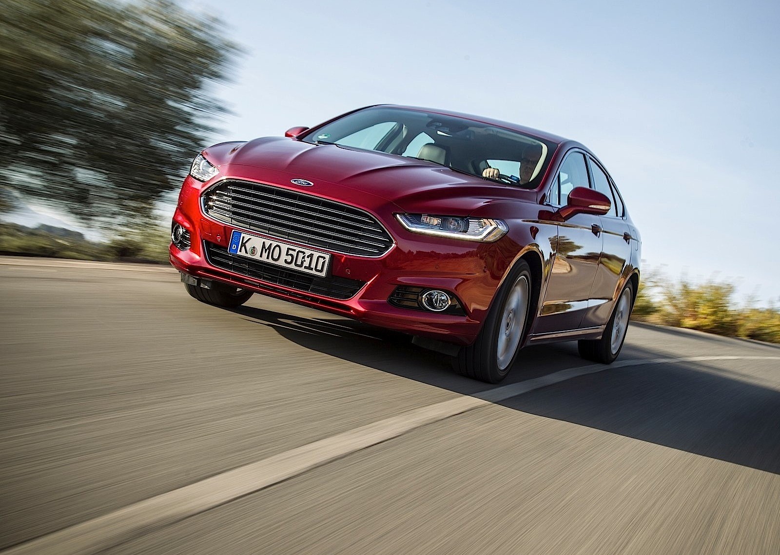 Ford Mondeo Sedan photo 22