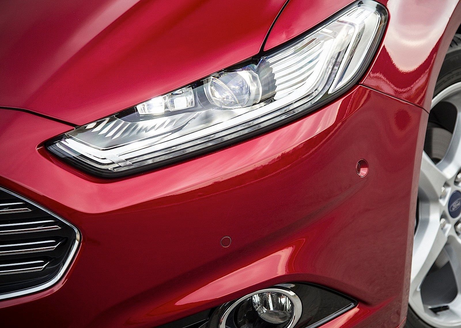 Ford Mondeo Sedan photo 34